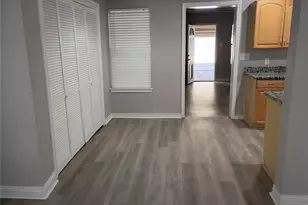 208 Almond St, Waxahachie, TX 75165 - Photo 10