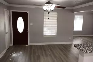 208 Almond St, Waxahachie, TX 75165 - Photo 4