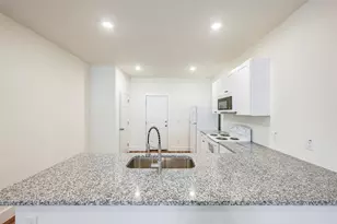 3525 Herrling St, Dallas, TX 75210 - Photo 14