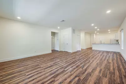 3525 Herrling Street, Dallas, TX 75210 - Photo 6