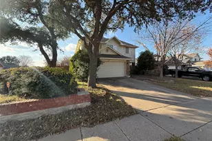 6715 Bellehaven Dr, Plano, TX 75023 - Photo 2