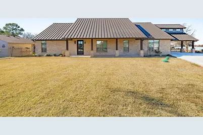 3420 Samoan Court, Granbury, TX 76048 - Photo 2