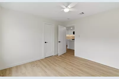 617 Ouida Street, Grand Prairie, TX 75051 - Photo 14