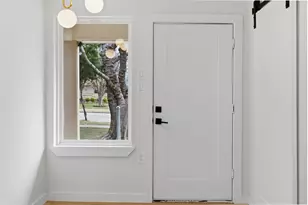 617 Ouida St, Grand Prairie, TX 75051 - Photo 4