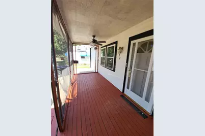 722 22nd Street, Grand Prairie, TX 75050 - Photo 4