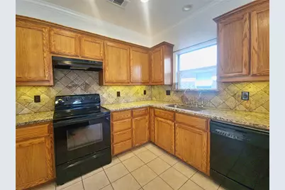 6468 Regina Drive, Fort Worth, TX 76131 - Photo 10