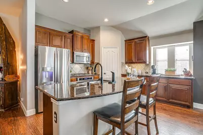 976 Tara Drive, Burleson, TX 76028 - Photo 12