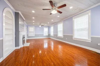 1301 W 2nd Avenue, Corsicana, TX 75110 - Photo 12