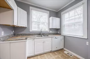 1301 W 2nd Ave, Corsicana, TX 75110 - Photo 18