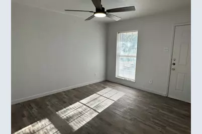 3356 P Avenue, Plano, TX 75074 - Photo 4