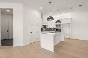 177 Hulen Cir, Aledo, TX 76008 - Photo 8