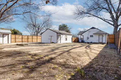 305 W Avenue Avenue E, Garland, TX 75040 - Photo 24