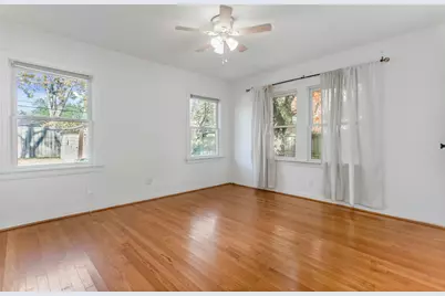 5543 McCommas Boulevard, Dallas, TX 75206 - Photo 18