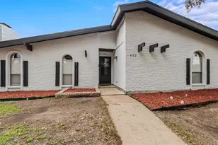 3122 Teakwood Dr, Garland, TX 75044 - Photo 4