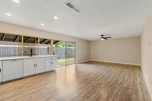 3122 Teakwood Dr, Garland, TX 75044 - Photo 6