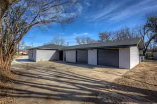 946 Jefferson St E, Sulphur Springs, TX 75482 - Photo 20