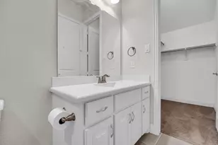 1011 Prairie Ridge Ln, Arlington, TX 76005 - Photo 20