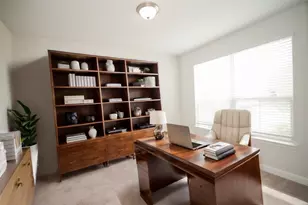 1021 Gillespie Dr, Fort Worth, TX 76247 - Photo 4