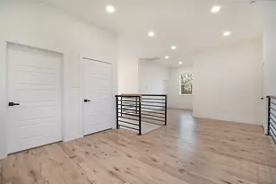 4648 Corregidor St, Dallas, TX 75216 - Photo 18