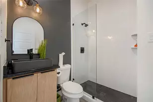 4648 Corregidor St, Dallas, TX 75216 - Photo 14