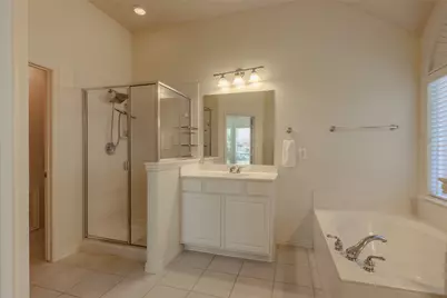 3925 Sharondale Drive, Flower Mound, TX 75022 - Photo 8