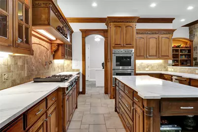 912 Chateau Court, Colleyville, TX 76034 - Photo 14