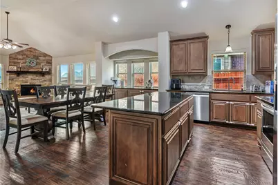 629 Fox View Drive, Fort Worth, TX 76131 - Photo 8