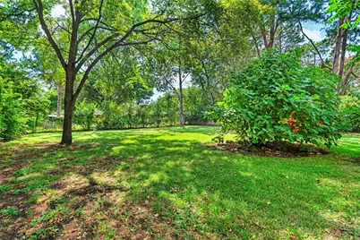 2828 Larkspur Lane, Dallas, TX 75233 - Photo 30