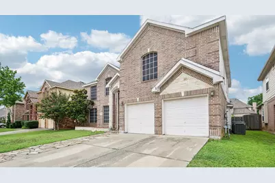 4703 Enchanted Bay Boulevard, Arlington, TX 76016 - Photo 2