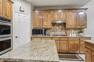 4703 Enchanted Bay Blvd, Arlington, TX 76016 - Photo 16