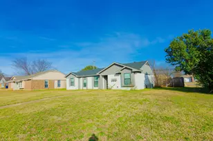 1712 Rocky Pl Ct, Dallas, TX 75217 - Photo 4
