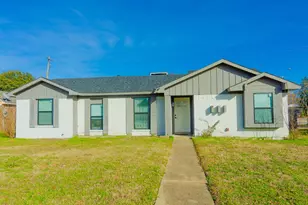 1712 Rocky Pl Ct, Dallas, TX 75217 - Photo 1