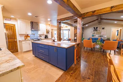 410 Hillcrest Drive, Midlothian, TX 76065 - Photo 2