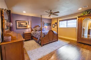 410 Hillcrest Dr, Midlothian, TX 76065 - Photo 6