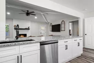 2717 Prestondale Dr, Hurst, TX 76054 - Photo 18