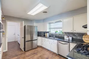 125 Circle of Holly, Abilene, TX 79605 - Photo 16