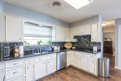 125 Circle Of Holly, Abilene, TX 79605 - Photo 14