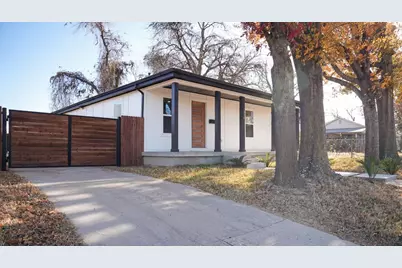 2526 Bethurum Avenue, Dallas, TX 75215 - Photo 2