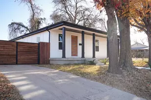 2526 Bethurum Ave, Dallas, TX 75215 - Photo 2