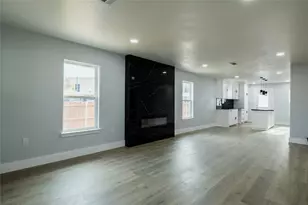 2526 Bethurum Ave, Dallas, TX 75215 - Photo 4