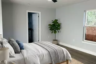 2526 Bethurum Ave, Dallas, TX 75215 - Photo 8