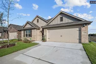 1909 Javelina St, Royse City, TX 75189 - Photo 2