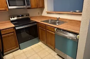 2300 Balsam Dr, Arlington, TX 76006 - Photo 2