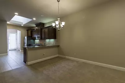 10552 Steinbeck Lane, Irving, TX 75063 - Photo 6