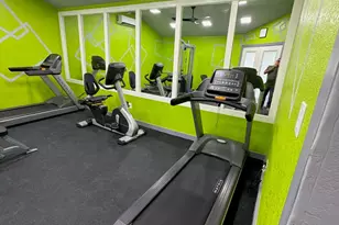 2301 Balsam Dr, Arlington, TX 76006 - Photo 4