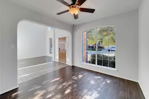 10113 Vintage Dr, Fort Worth, TX 76244 - Photo 6