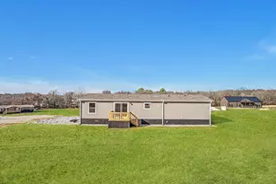 109 Draven Dr, Springtown, TX 76082 - Photo 34