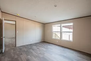 109 Draven Dr, Springtown, TX 76082 - Photo 32