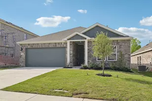 454 Suffolk Dr, Ferris, TX 75125 - Photo 1