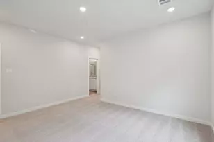 454 Suffolk Dr, Ferris, TX 75125 - Photo 14